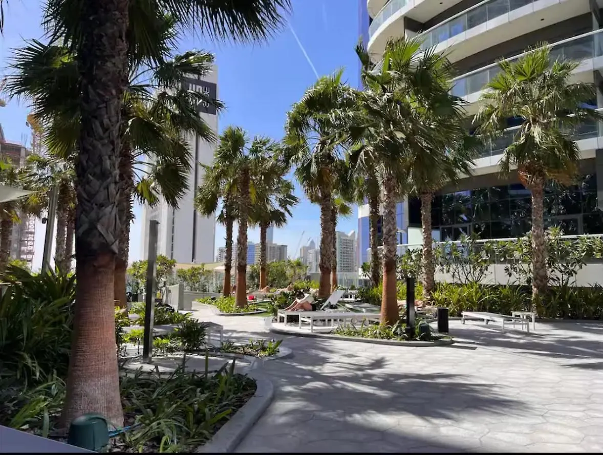 Fivex Paramount 1Br Sky Suite Dubai