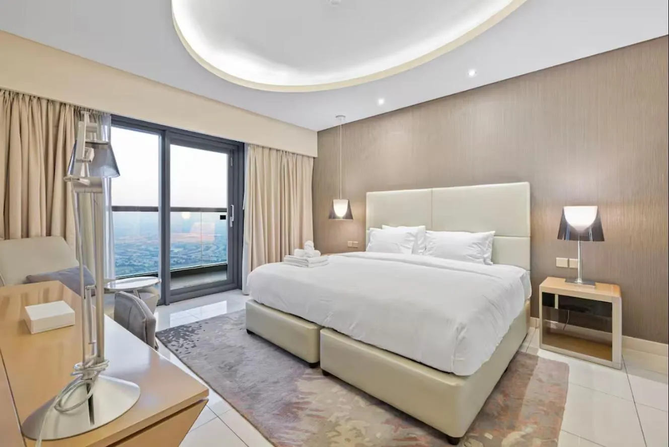 Fivex Paramount 1Br Sky Suite Dubai Apartment